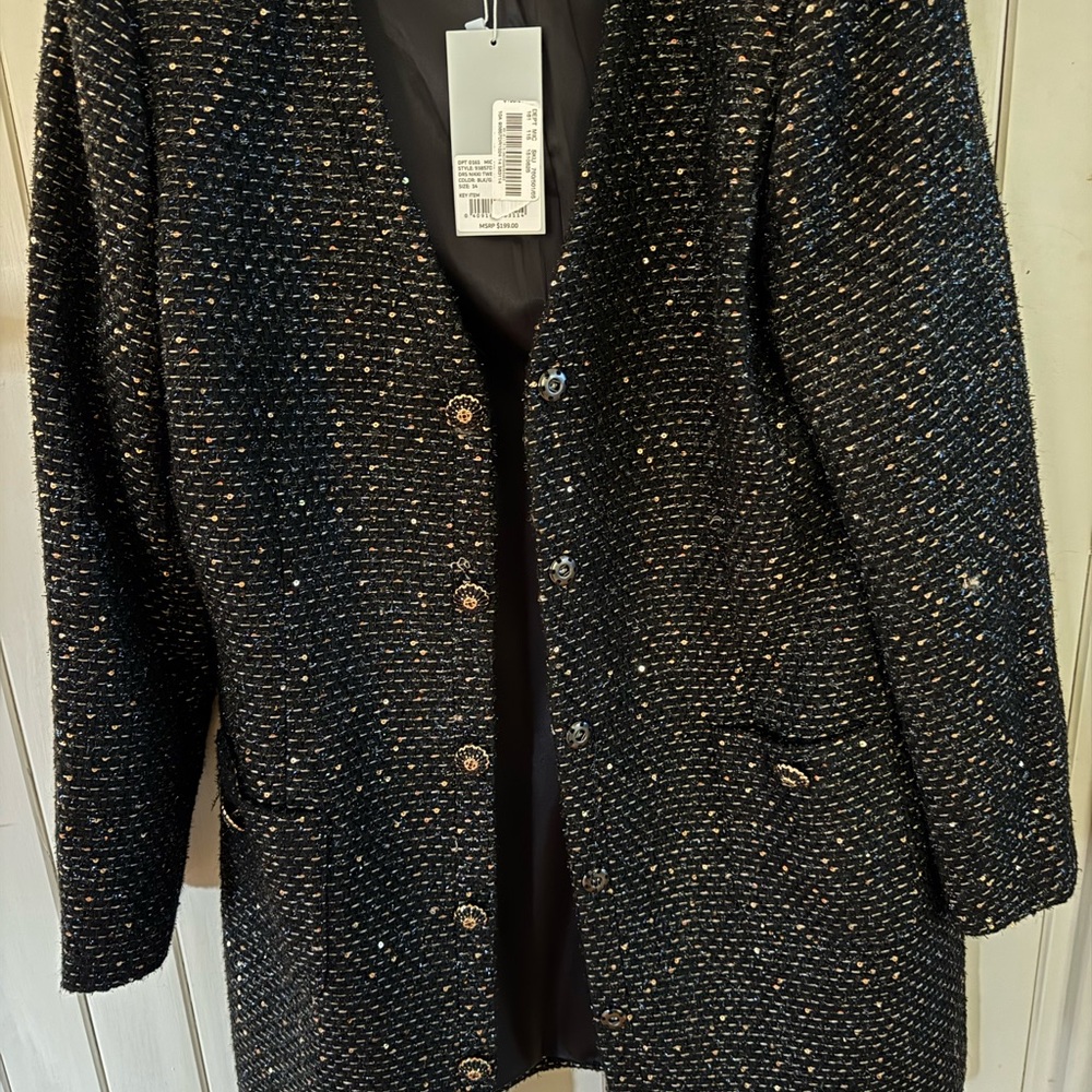 Black Tweed Long Blazer with button closure